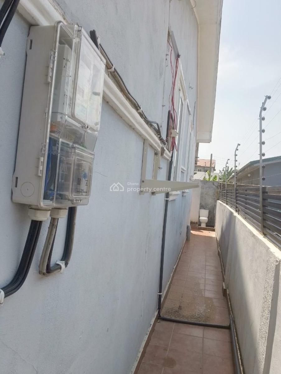 Executive 5master Brm House on Main Road at Gbawe, Accra, Main Road Top Base, Gbawe, Ga South Municipal, Accra, Detached Bungalow for Rent