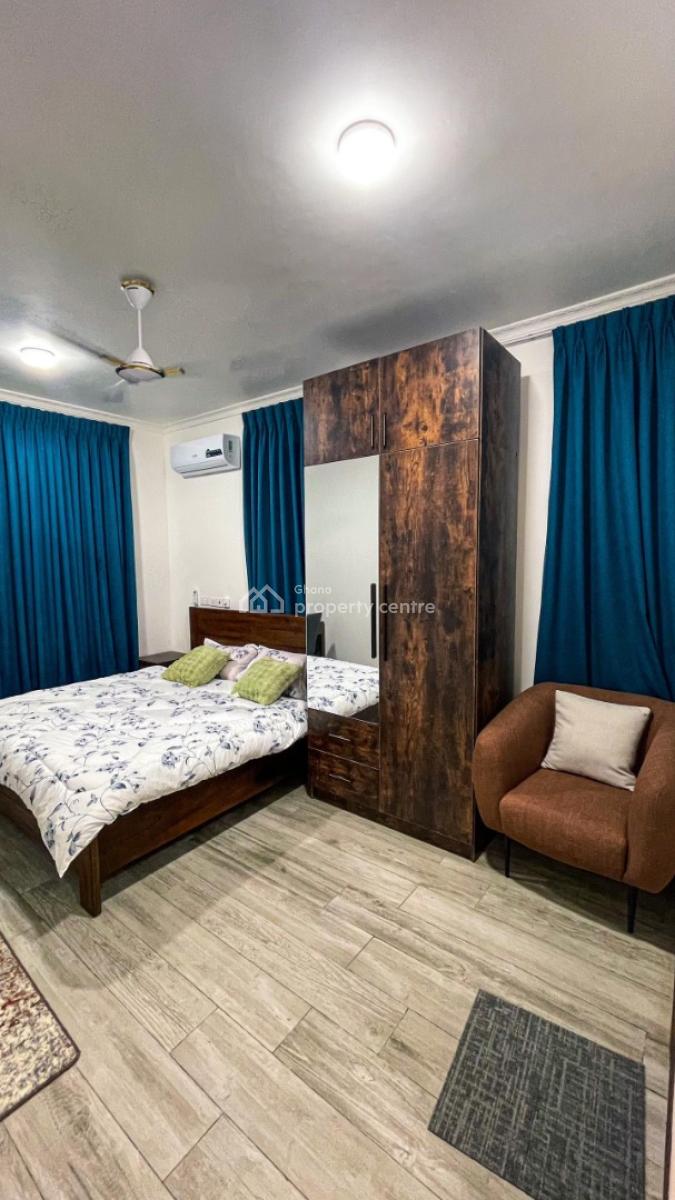 Osu Benjin Clinic, Osu Beijing Clinic Near The Oxford Street, Osu, Accra, Apartment for Rent