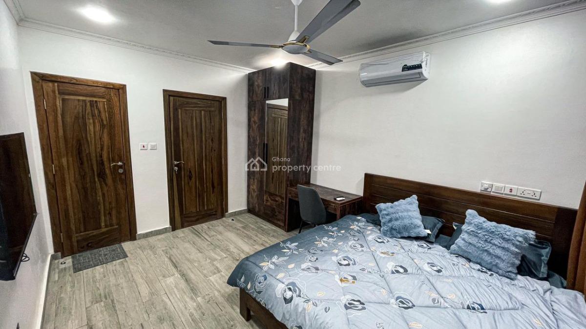 Osu Benjin Clinic, Osu Beijing Clinic Near The Oxford Street, Osu, Accra, Apartment for Rent