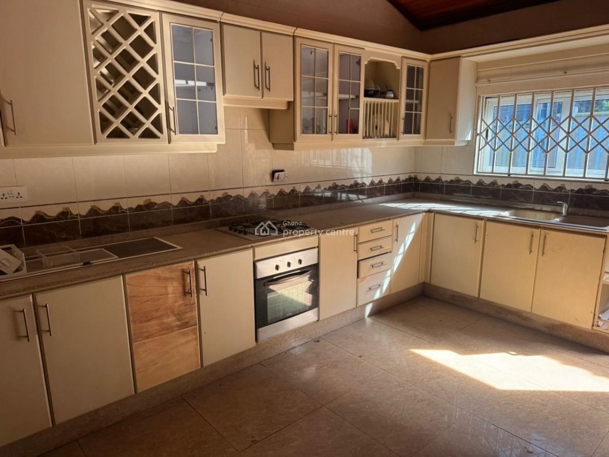 5 Bedrooms at Achimota Mile7, Mile7, Achimota, Accra, Detached Bungalow for Rent