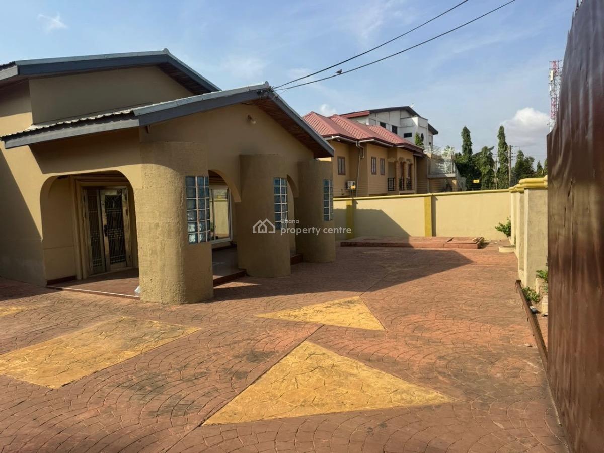 5 Bedrooms at Achimota Mile7, Mile7, Achimota, Accra, Detached Bungalow for Rent