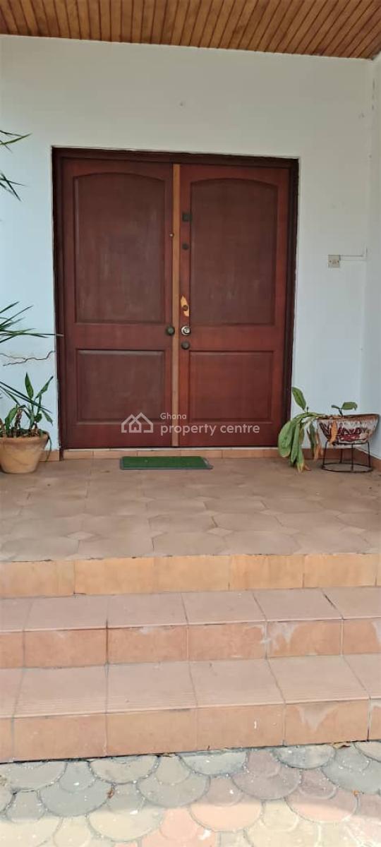 Cantonment Around The Post Office, Cantonment Near The Post Office, Cantonments, Accra, Office Space for Rent