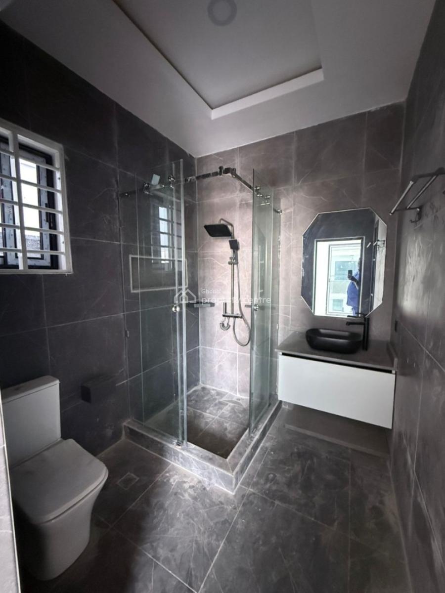 Executive 3 Bedrooms, Baatsonaa, Spintex, Accra, House for Sale