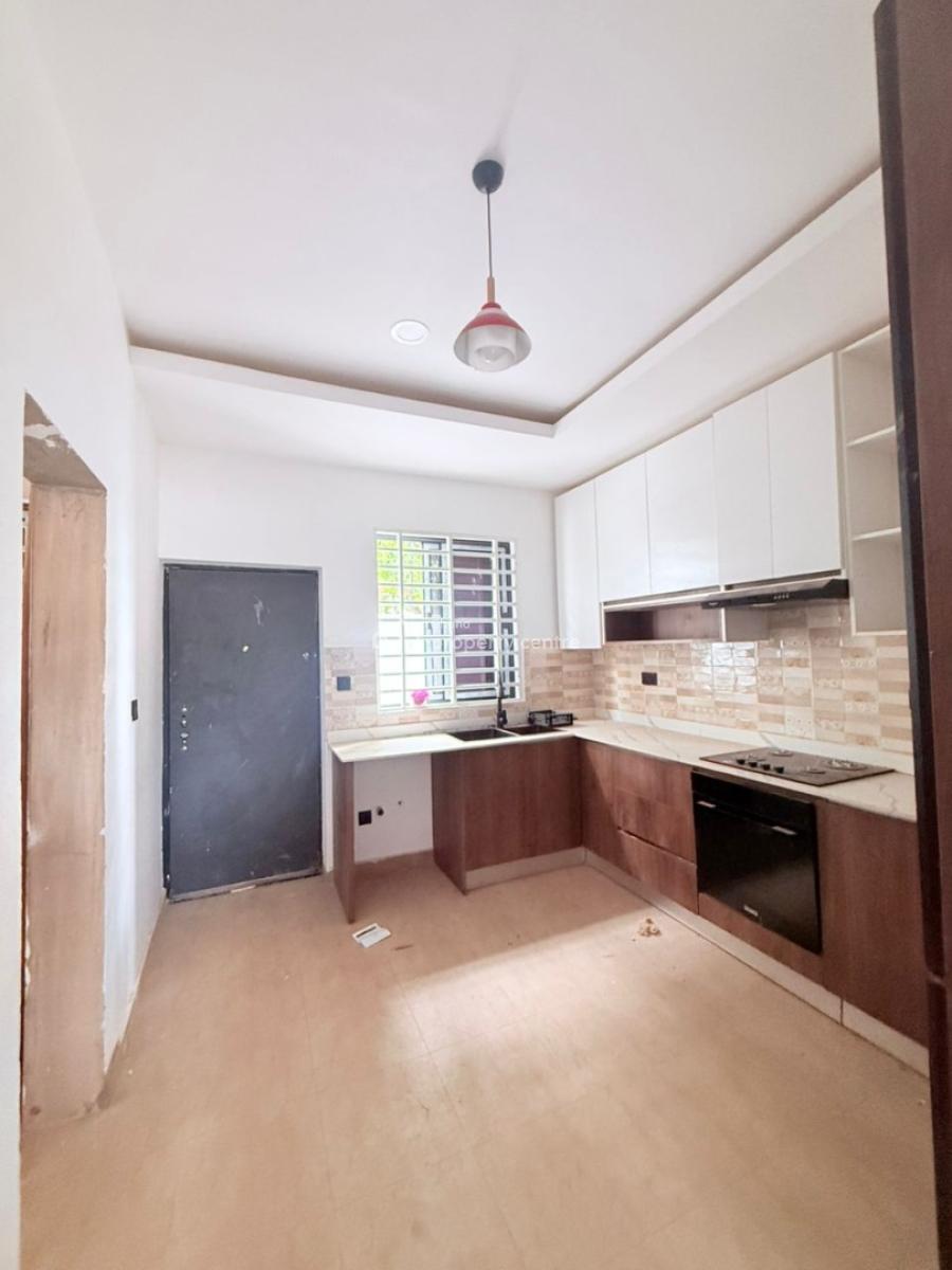 Executive 3 Bedrooms, Baatsonaa, Spintex, Accra, House for Sale