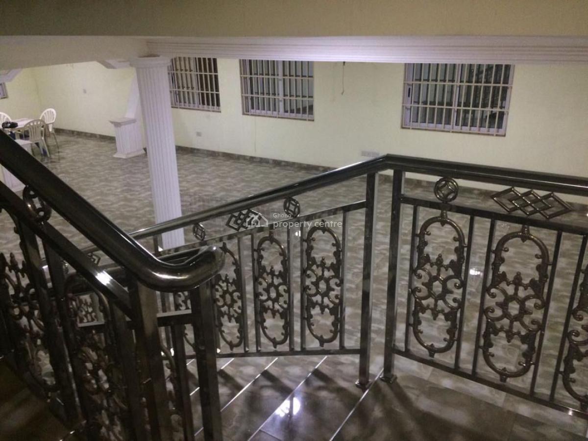 𝐀 𝟗 𝐁𝐄𝐃𝐑𝐎𝐎𝐌𝐒 𝐇𝐎𝐔𝐒𝐄, East Legon, Accra, House for Rent