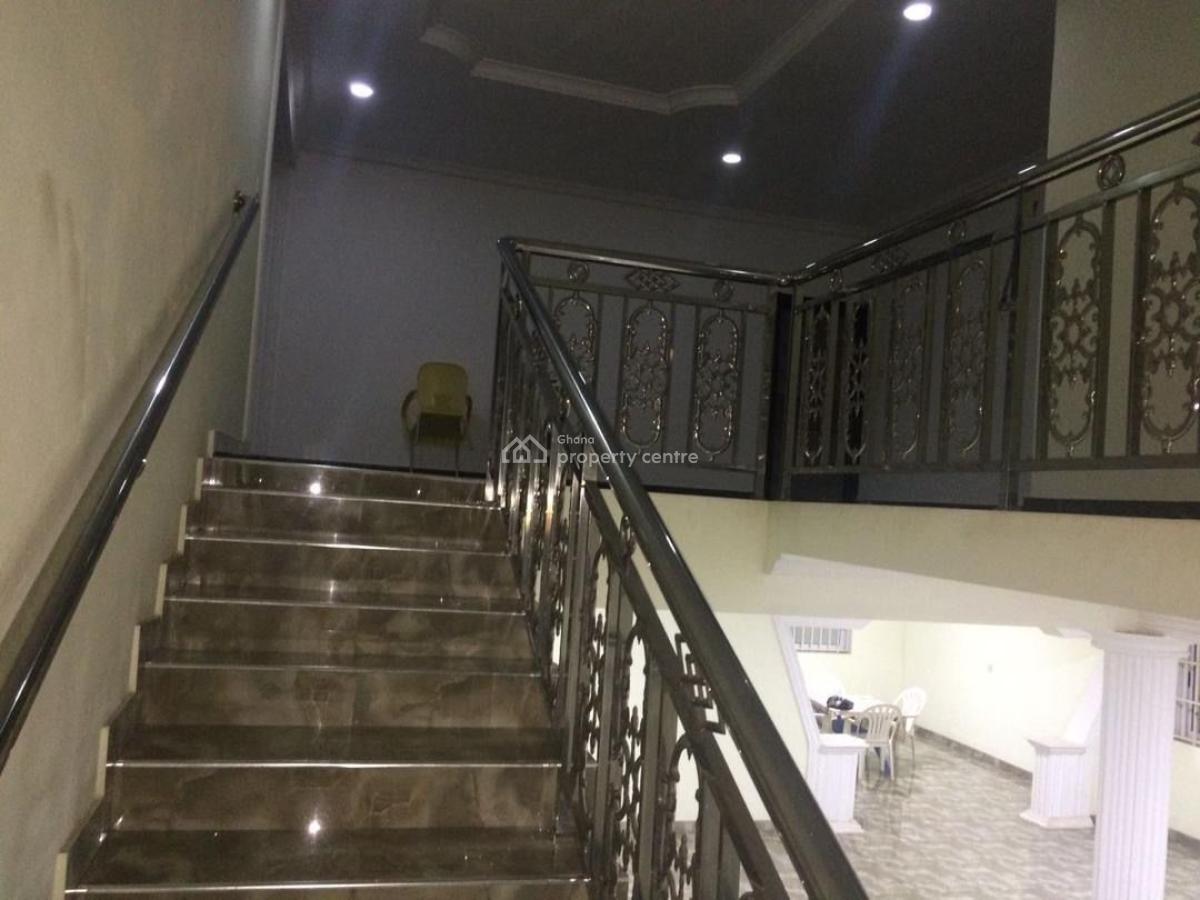 𝐀 𝟗 𝐁𝐄𝐃𝐑𝐎𝐎𝐌𝐒 𝐇𝐎𝐔𝐒𝐄, East Legon, Accra, House for Rent