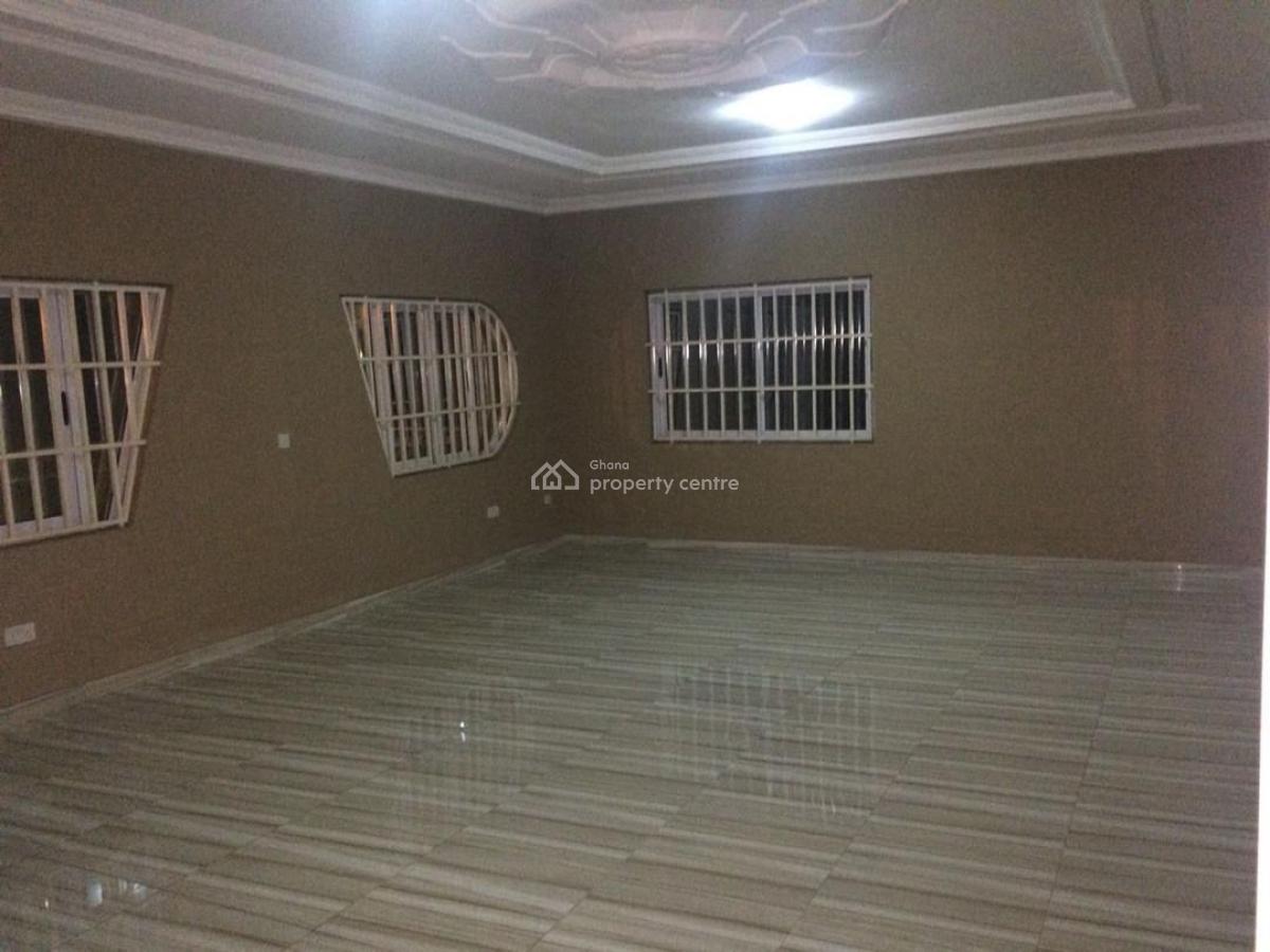 𝐀 𝟗 𝐁𝐄𝐃𝐑𝐎𝐎𝐌𝐒 𝐇𝐎𝐔𝐒𝐄, East Legon, Accra, House for Rent
