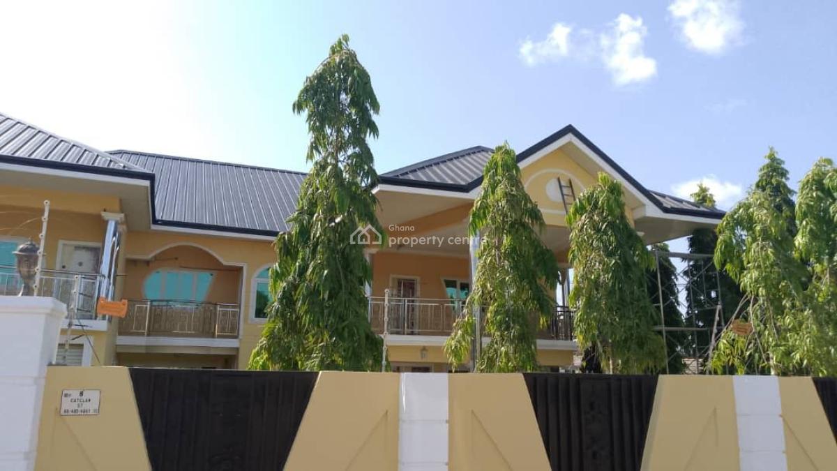 Executive 𝟗 𝐁𝐄𝐃𝐑𝐎𝐎𝐌𝐒, East Legon, Accra, House for Rent