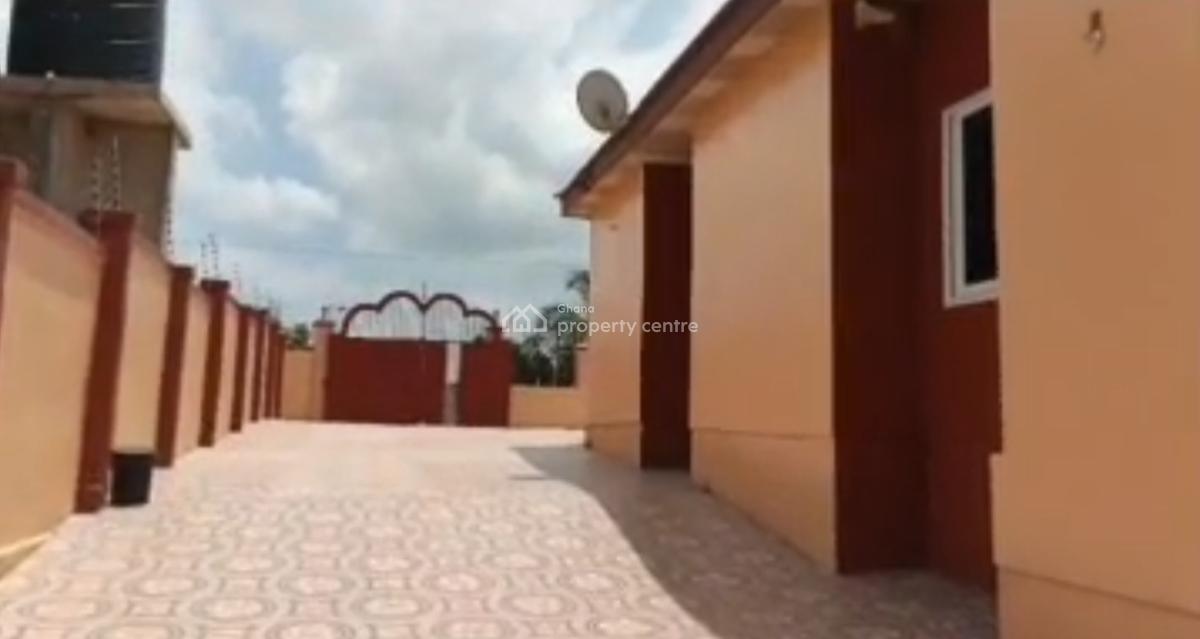 6 Bedrooms, Abijan Nkwanta, Aputuogya., Kumasi Metropolitan, Ashanti, House for Sale