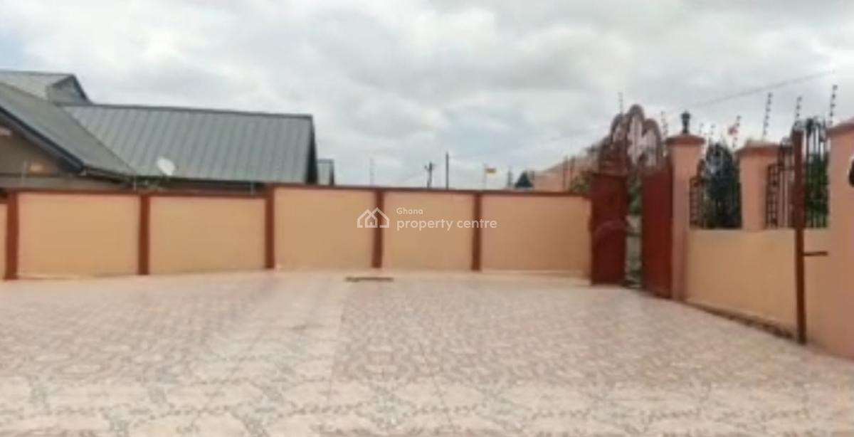 6 Bedrooms, Abijan Nkwanta, Aputuogya., Kumasi Metropolitan, Ashanti, House for Sale