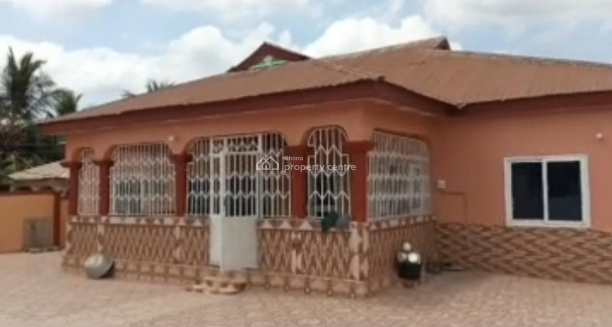 6 Bedrooms, Abijan Nkwanta, Aputuogya., Kumasi Metropolitan, Ashanti, House for Sale