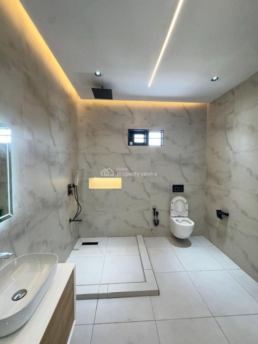 Executive 3 Bedrooms House, Lakeside Estate, Ashaley Botwe, Adenta Municipal, Accra, Detached Bungalow for Sale