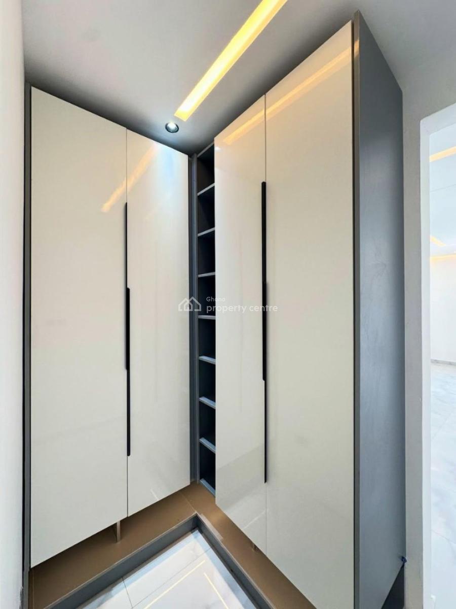 Executive 3 Bedrooms House, Lakeside Estate, Ashaley Botwe, Adenta Municipal, Accra, Detached Bungalow for Sale