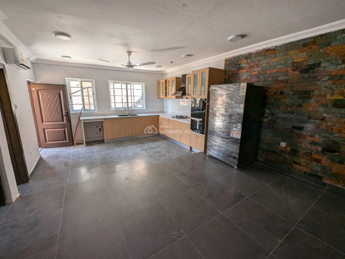 Executive 3-bedroom Townhouse, Forktail Street, Achimota, Achimota, Accra, Detached Duplex for Rent