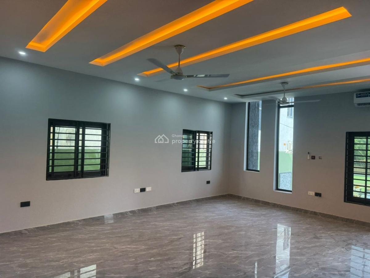 Executive 4-bedroom House @ Tantra Hill, Tantra Hill, Ga West Municipal, Accra, Detached Duplex for Sale