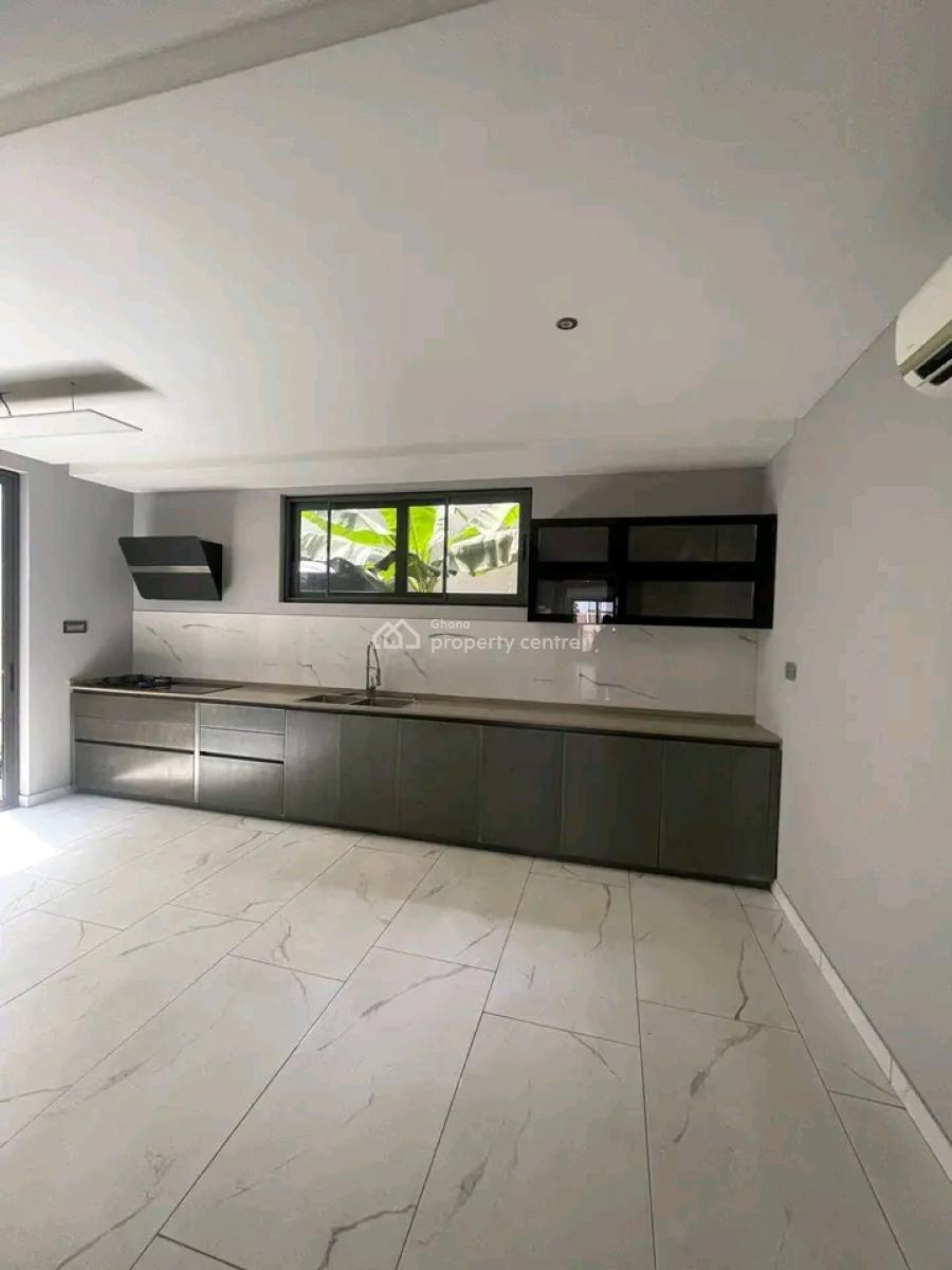 Modern 5-bedroom Townhouse @ East Legon, East Legon, Accra, House for Rent