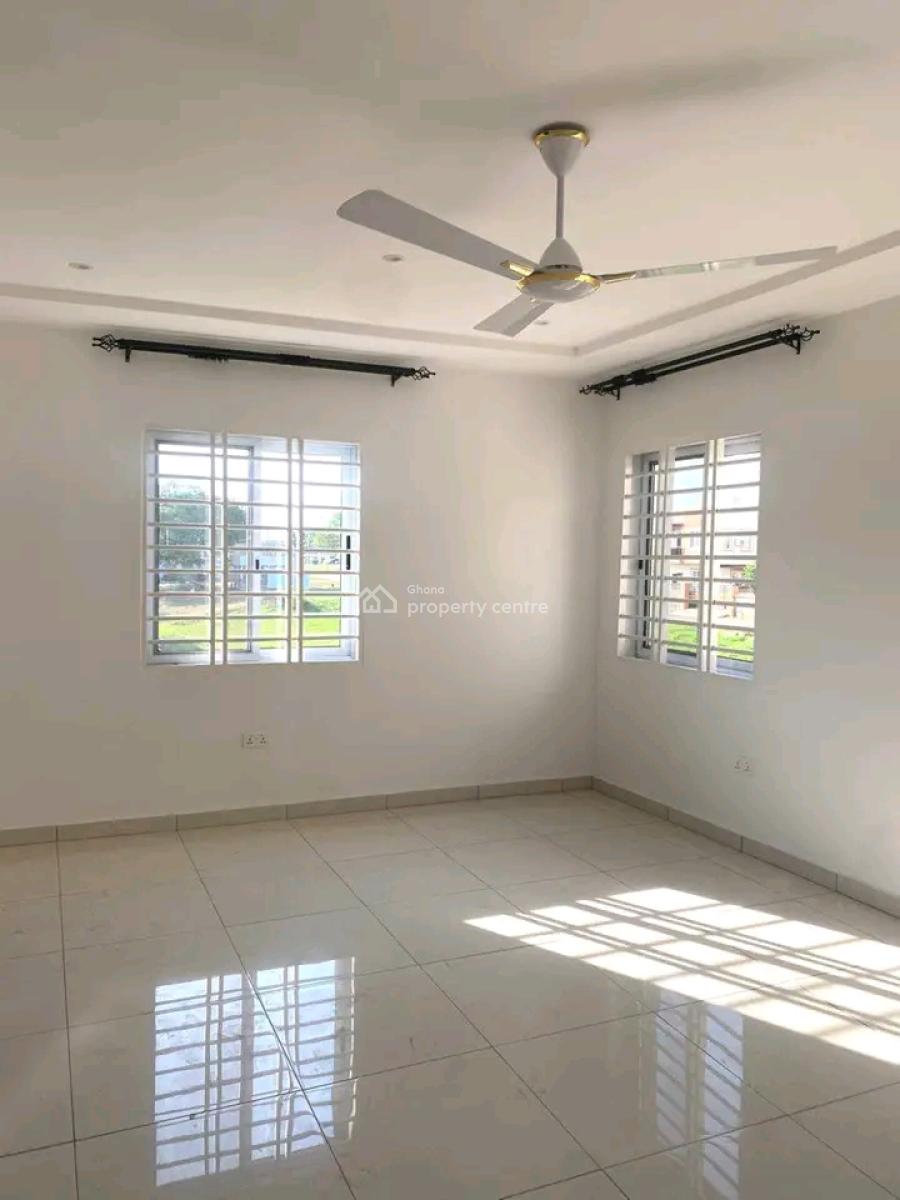 Executive 2-bedroom House @ Achimota, Achimota, Accra, House for Rent