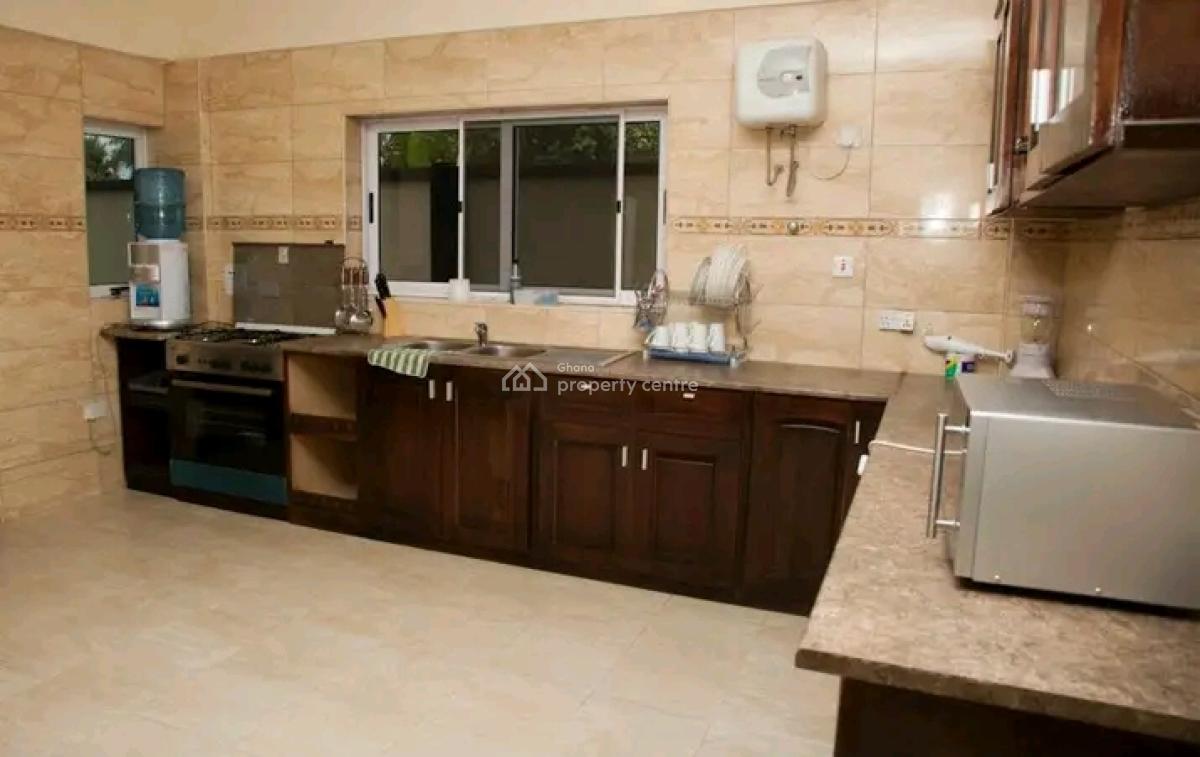 Fully Furnished 3-bedroom Service Apartment @ Tesano, Tesano, Accra, Apartment for Rent