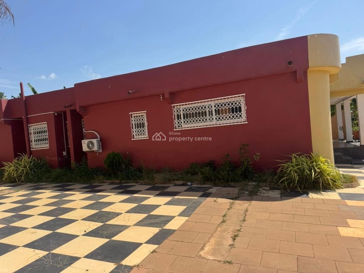 4 Bedrooms at Mile7 T Junction, Mile7, Abelemkpe, Accra, Detached Bungalow for Rent