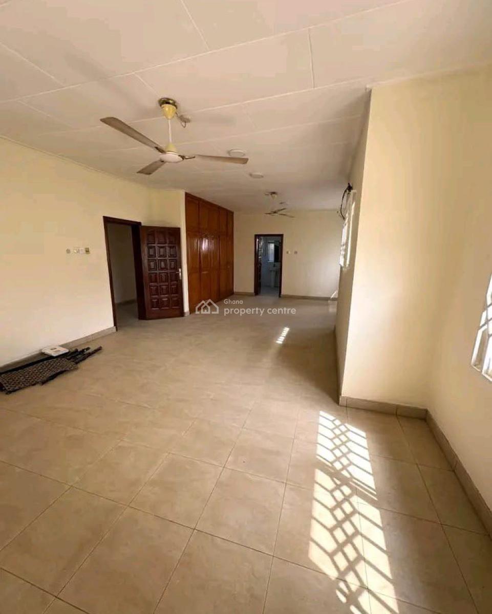 Executive Self-compound 4 Bedroom, Achimota, Accra, House for Rent
