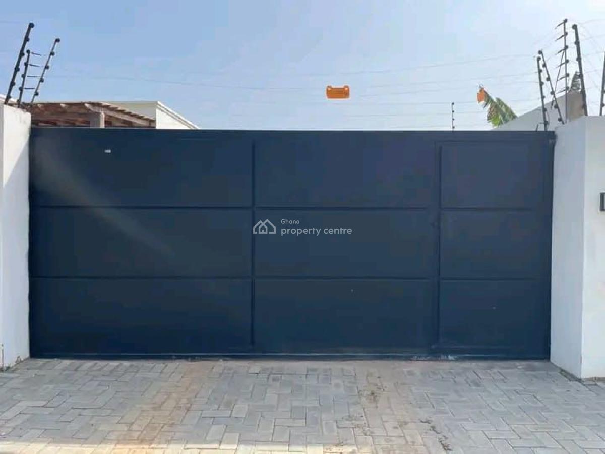 4 Bedroom House @ Pokuase-odumase Near Pokuase, Ablekuma Odumase-pokuase, Ga West Municipal, Accra, Townhouse for Sale