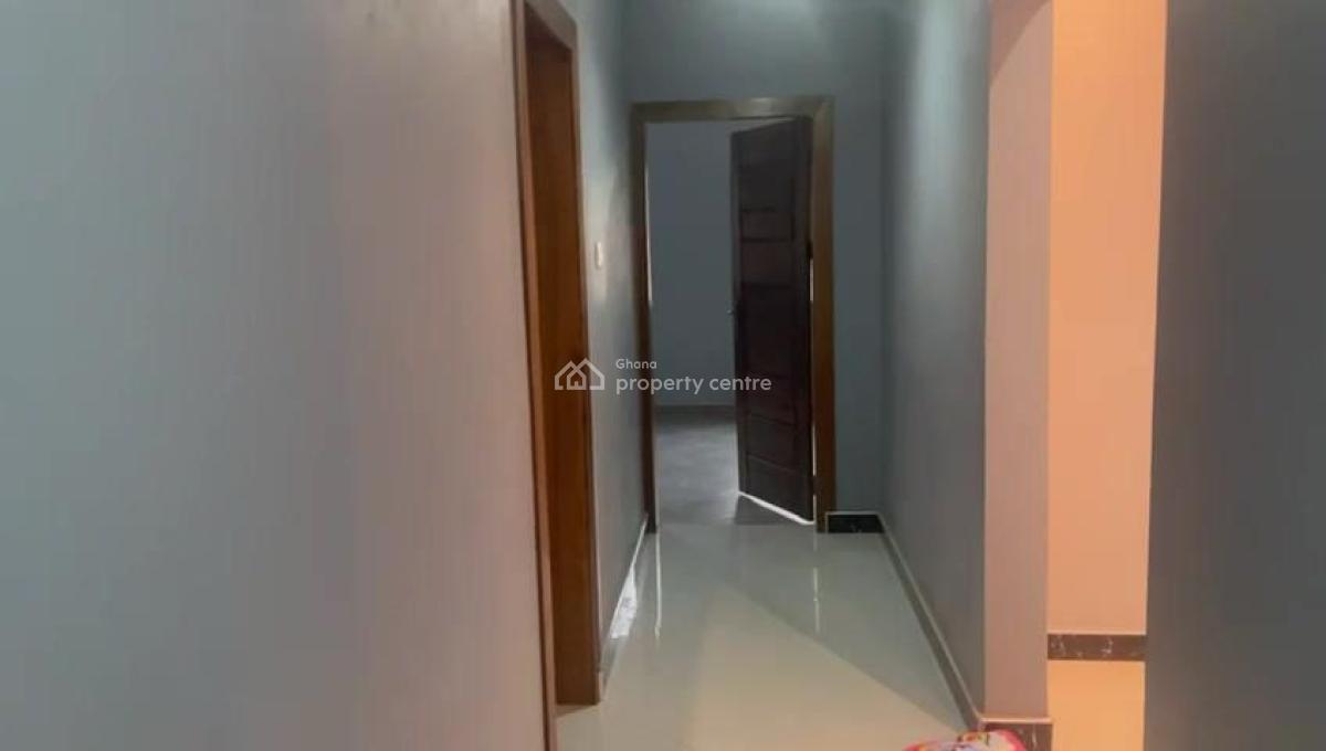 4 Bedroom House @ Oyibi Near Valley View University -off Adenta Road, Oyibi Near Adenta, Kpone, Kpone Katamanso, Accra, Townhouse for Sale