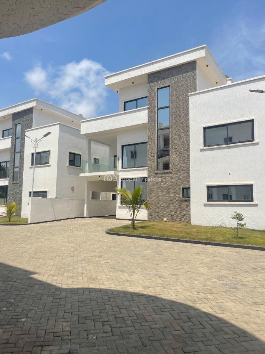 Elegant Fully Furnished 4-bedrooms Townhouse @ East Airport, Around Palace Mall, East Airport, Airport Residential Area, Accra, Townhouse for Rent