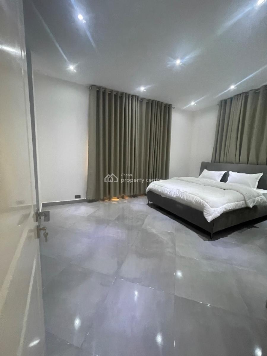 Elegant Fully Furnished 4-bedrooms Townhouse @ East Airport, Around Palace Mall, East Airport, Airport Residential Area, Accra, Townhouse for Rent