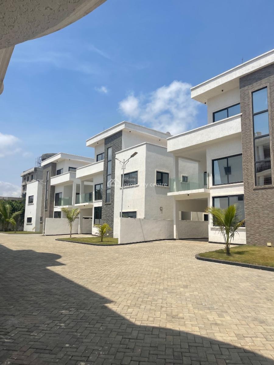 Elegant Fully Furnished 4-bedrooms Townhouse @ East Airport, Around Palace Mall, East Airport, Airport Residential Area, Accra, Townhouse for Rent