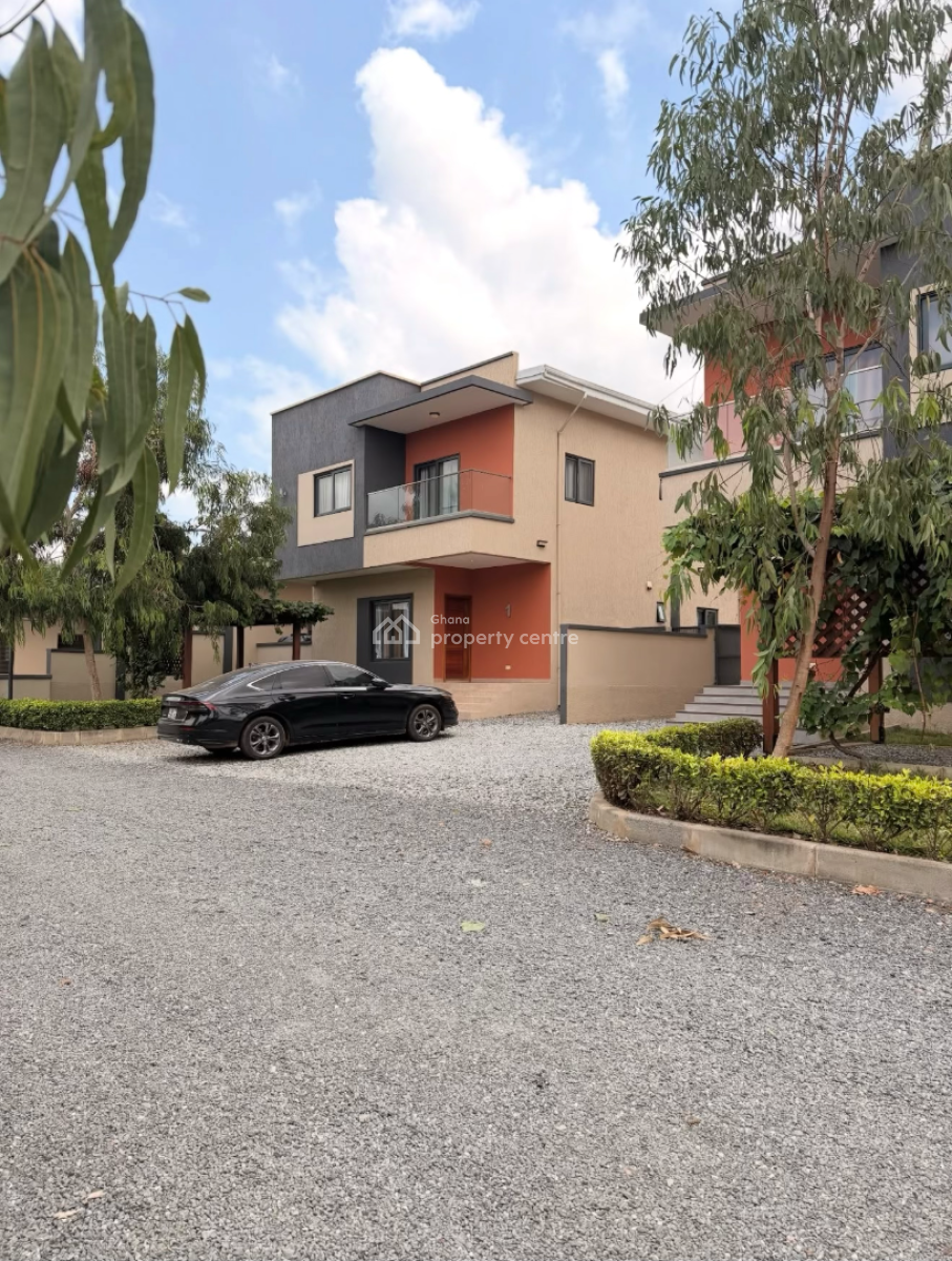 Detached 3 Bedroom Duplex in a Gated Community with Swimming Pool, Pantang, Adenta Municipal, Accra, Detached Duplex for Sale