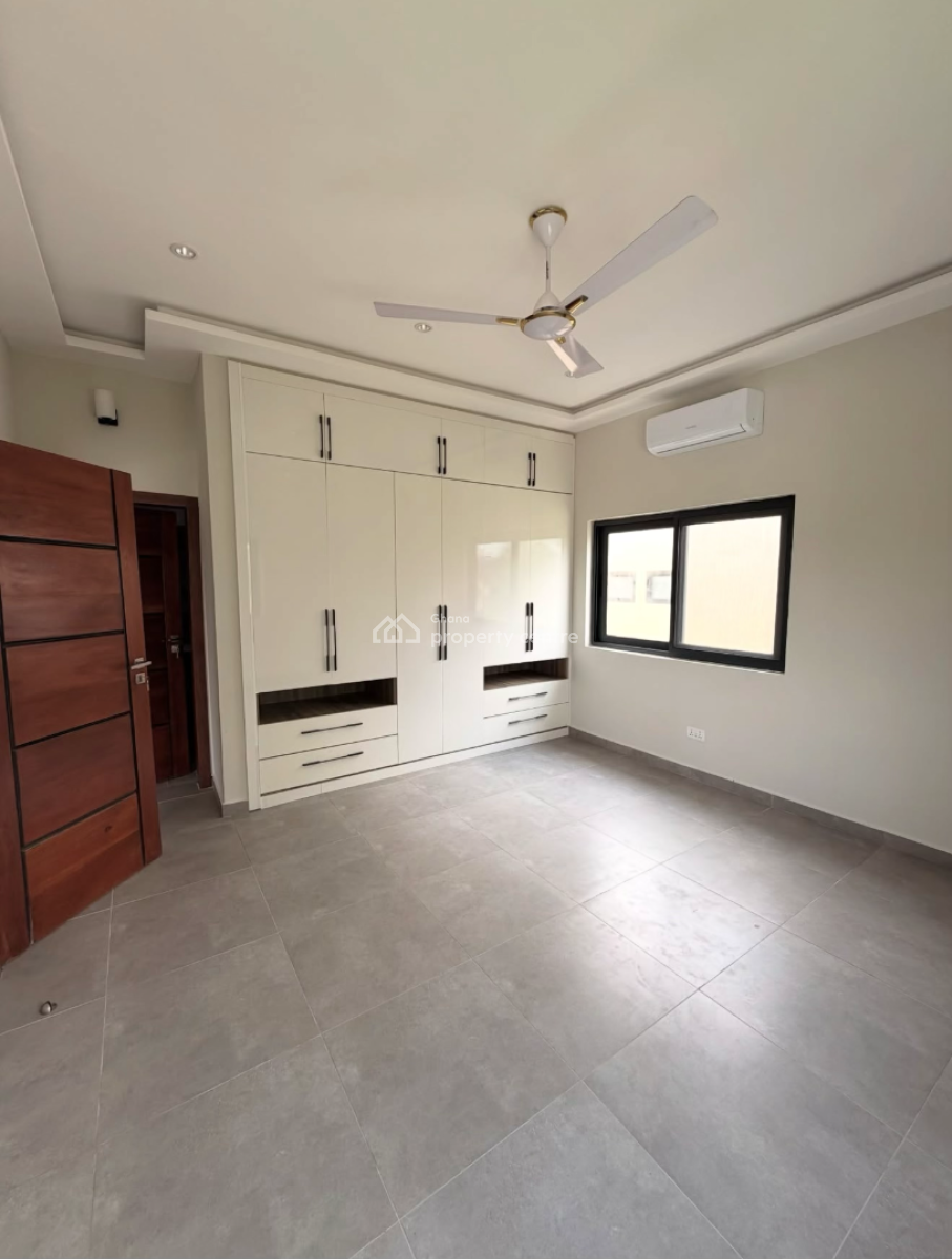 Detached 3 Bedroom Duplex in a Gated Community with Swimming Pool, Pantang, Adenta Municipal, Accra, Detached Duplex for Sale