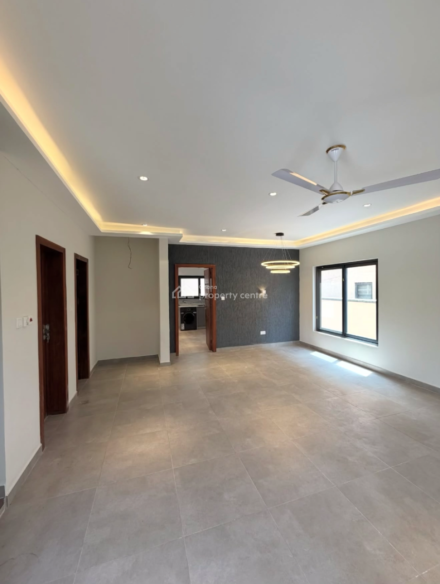 Detached 3 Bedroom Duplex in a Gated Community with Swimming Pool, Pantang, Adenta Municipal, Accra, Detached Duplex for Sale