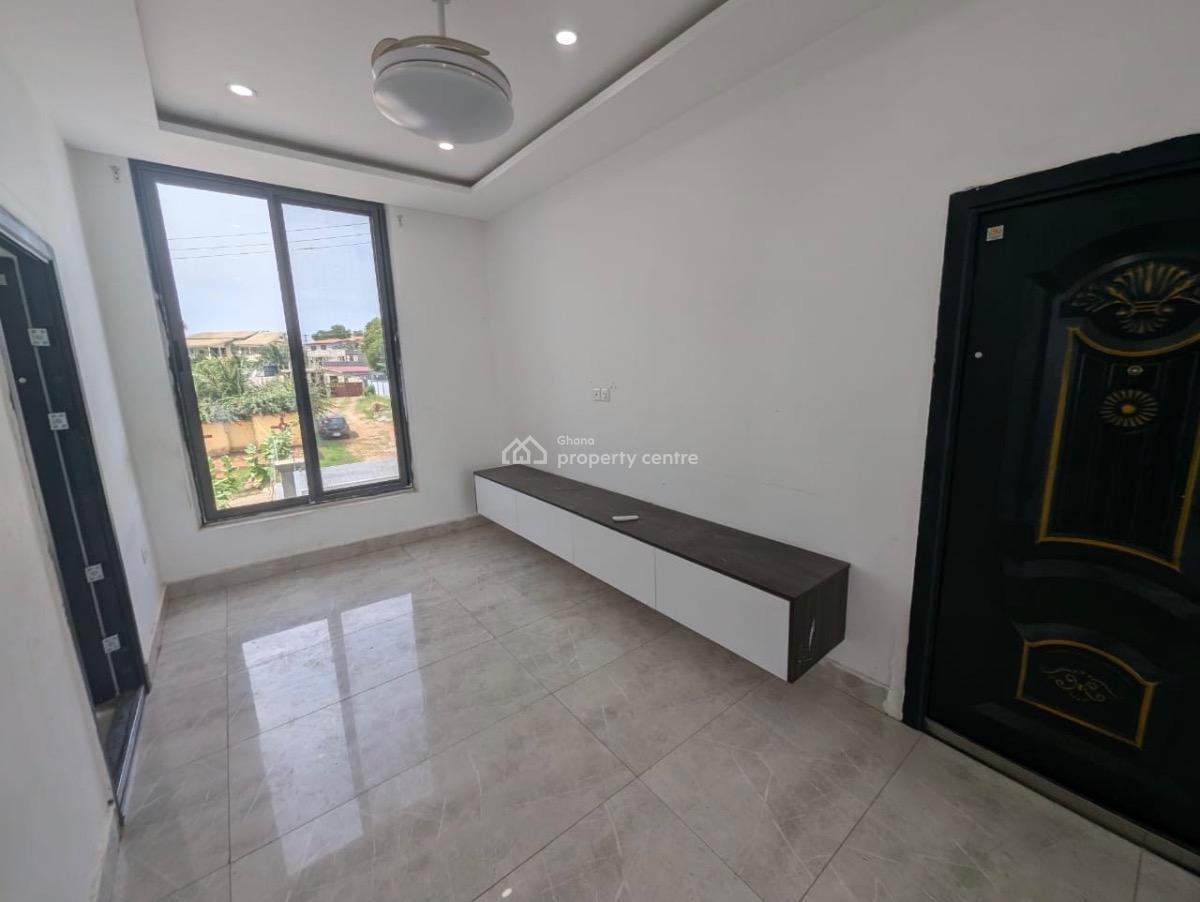 3 Bedrooms at Tantra Hills, Tantra, Achimota, Accra, Detached Duplex for Rent