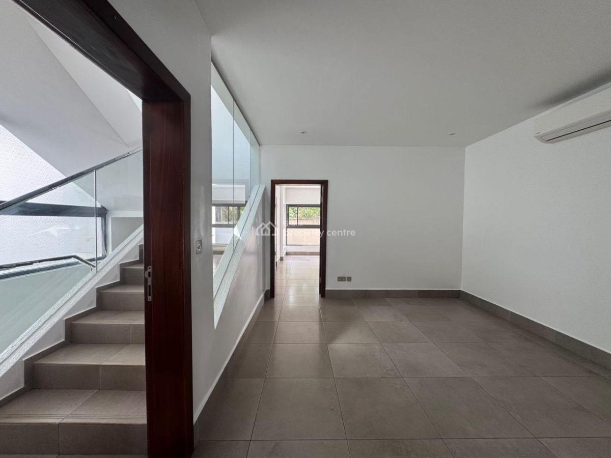 4 Bedroom Townhouse in a Gated Community with Swimming Pool, Cantonments, Accra, Townhouse for Rent