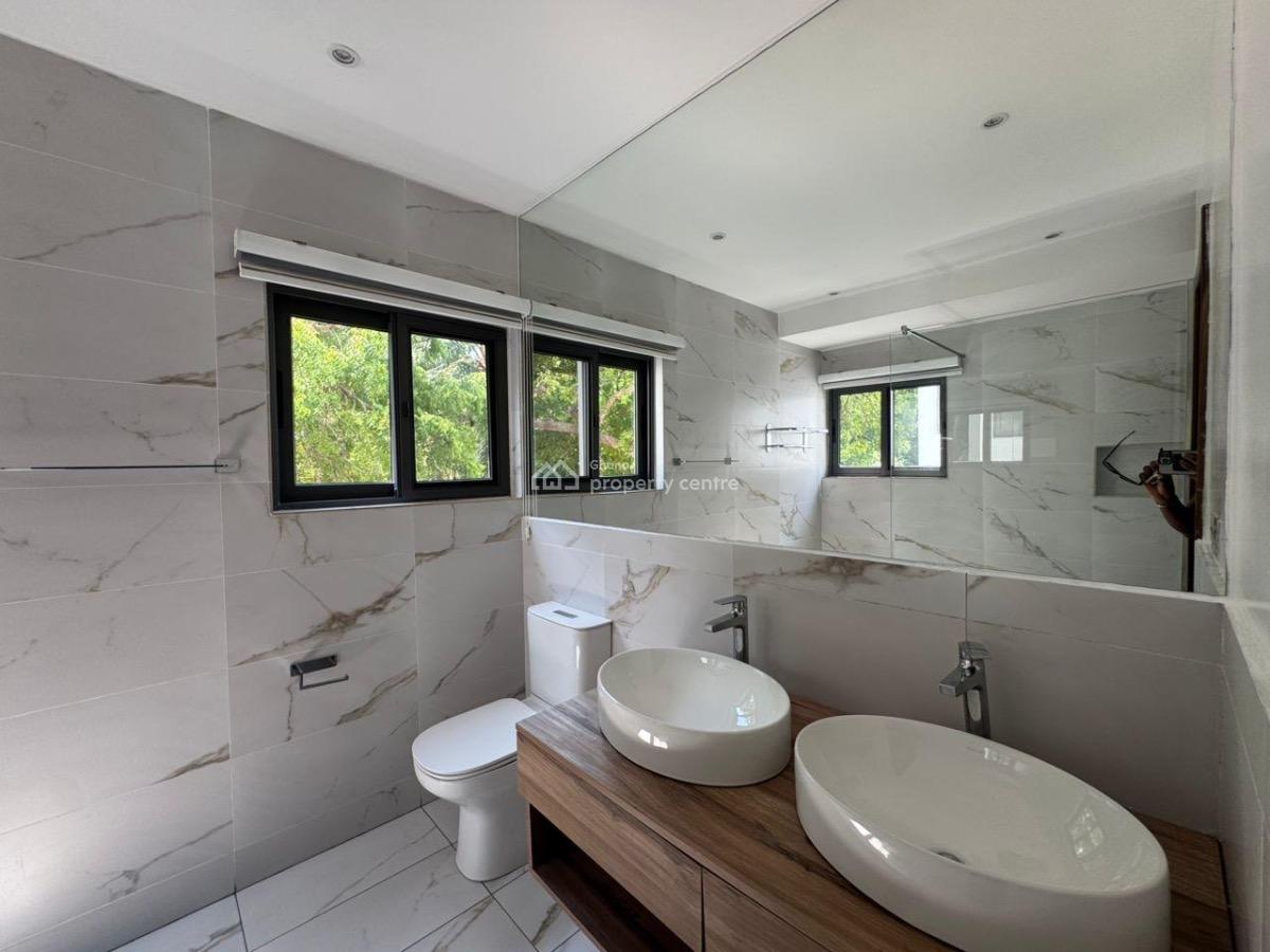 4 Bedroom Townhouse in a Gated Community with Swimming Pool, Cantonments, Accra, Townhouse for Rent