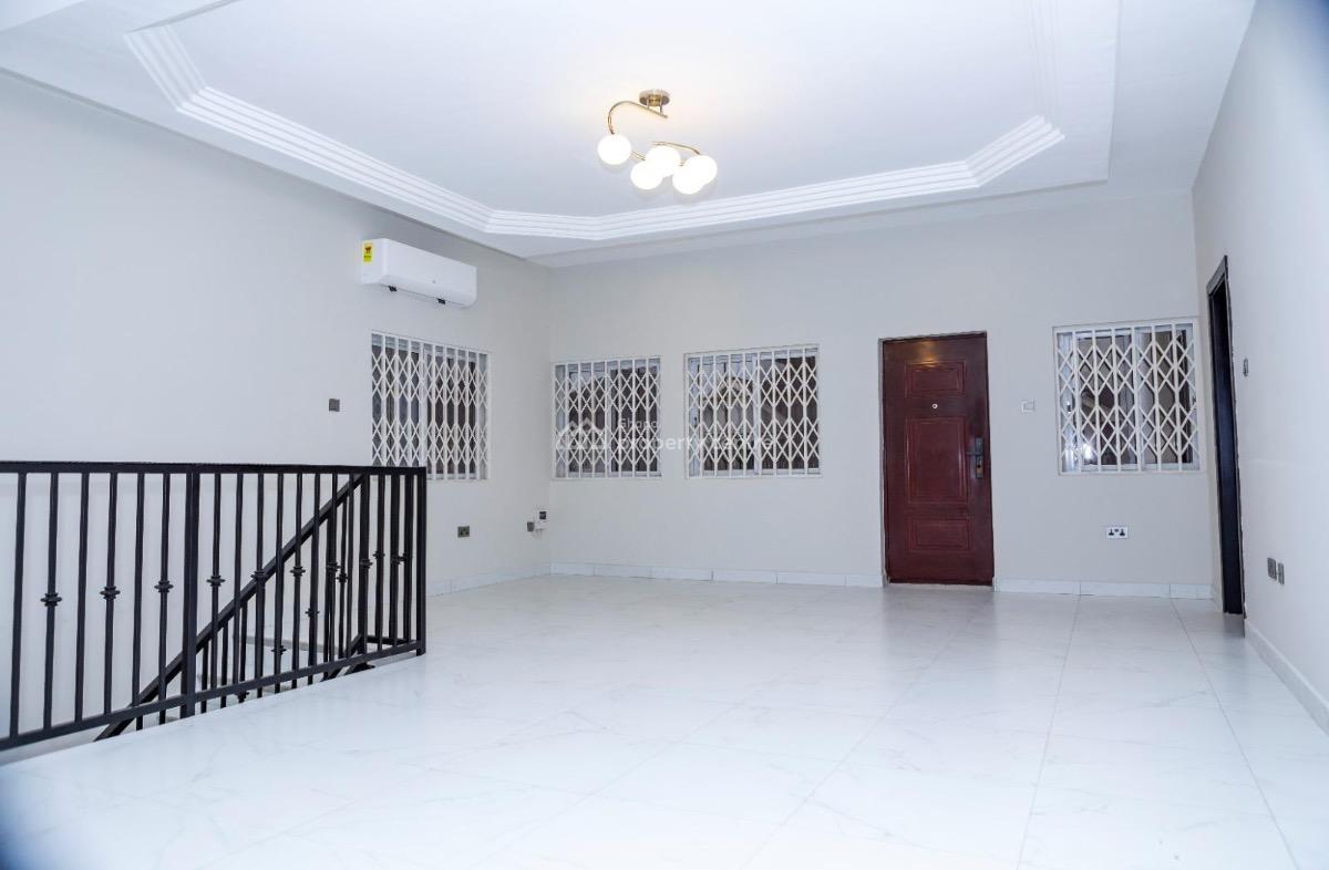 4 Bedroom Townhouse in a Gated Community, Cantonments, Accra, Detached Duplex for Rent