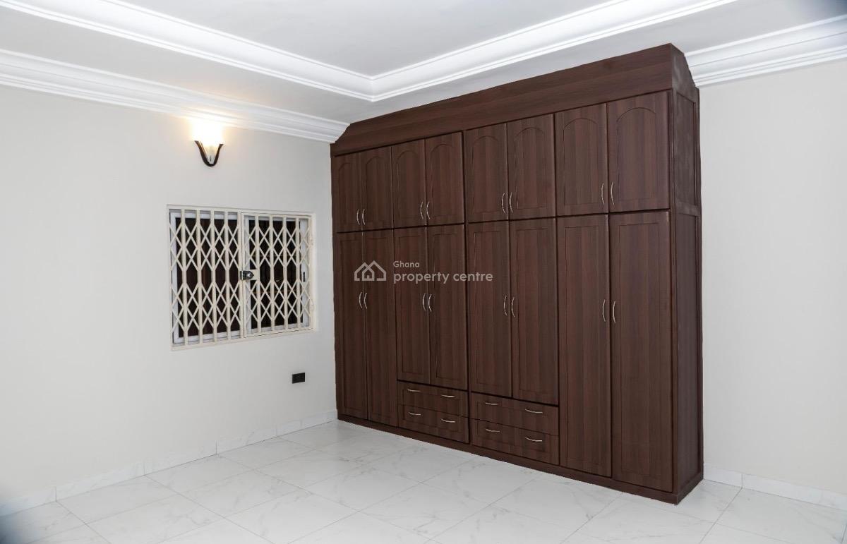 4 Bedroom Townhouse in a Gated Community, Cantonments, Accra, Detached Duplex for Rent