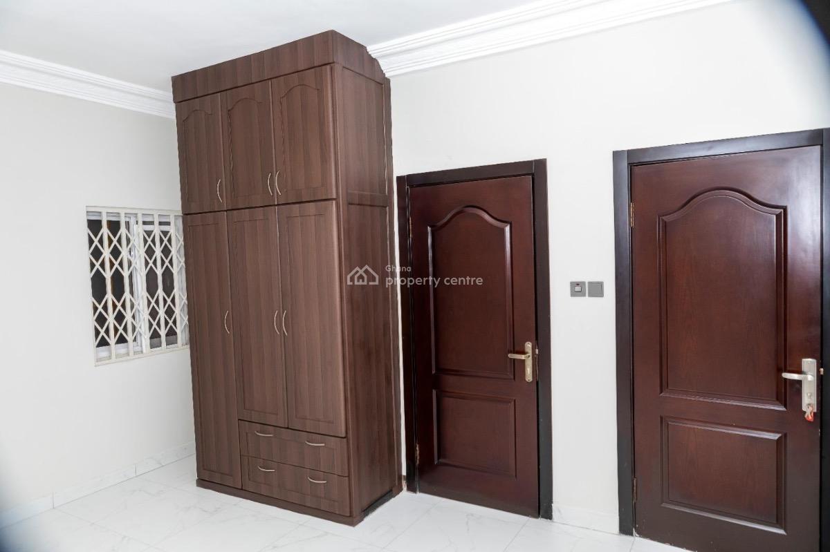 4 Bedroom Townhouse in a Gated Community, Cantonments, Accra, Detached Duplex for Rent