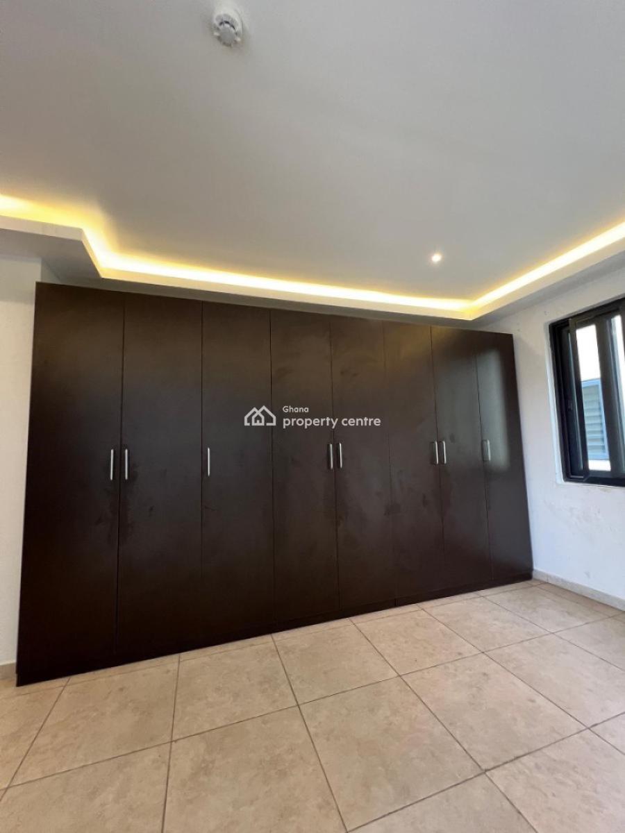 Serviced 3 Bedroom Townhouse in a Gated Community with Swimming Pool, East Legon, Accra, Townhouse for Rent