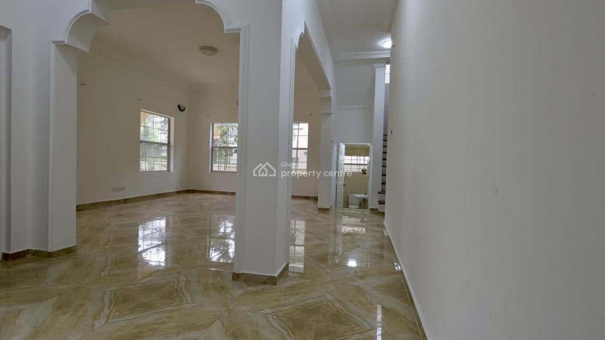 3 Bedroom Duplex in a Gated Community with Swimming Pool, Cantonments, Accra, Semi-detached Duplex for Rent