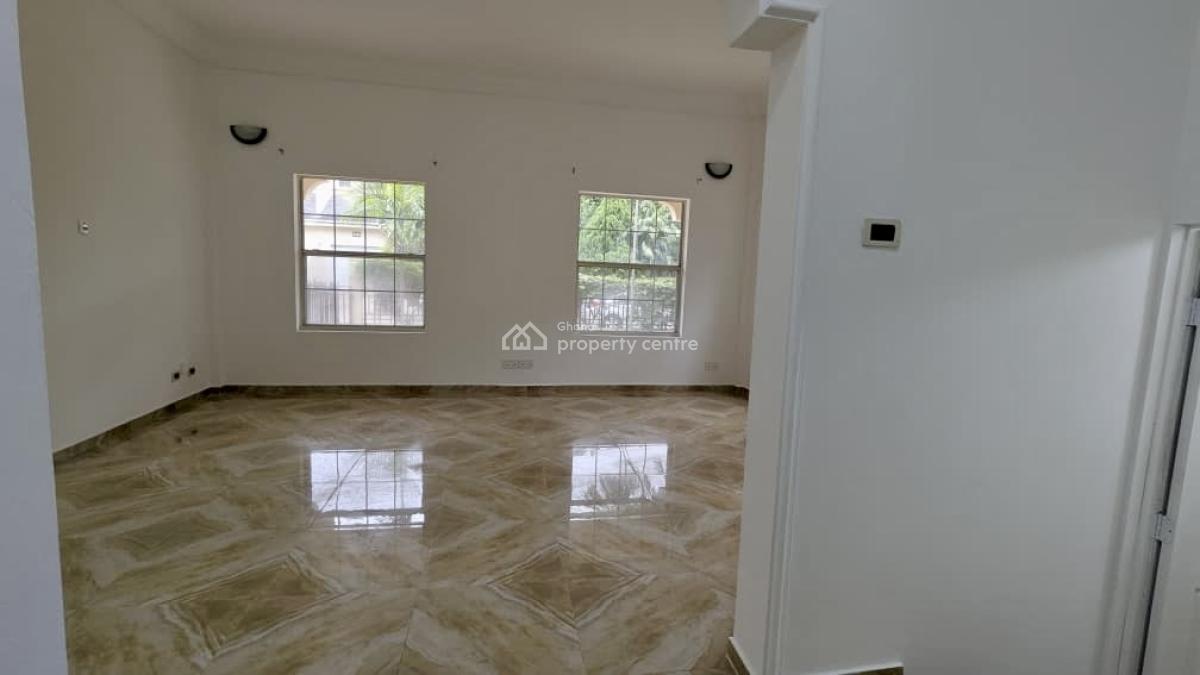 3 Bedroom Duplex in a Gated Community with Swimming Pool, Cantonments, Accra, Semi-detached Duplex for Rent