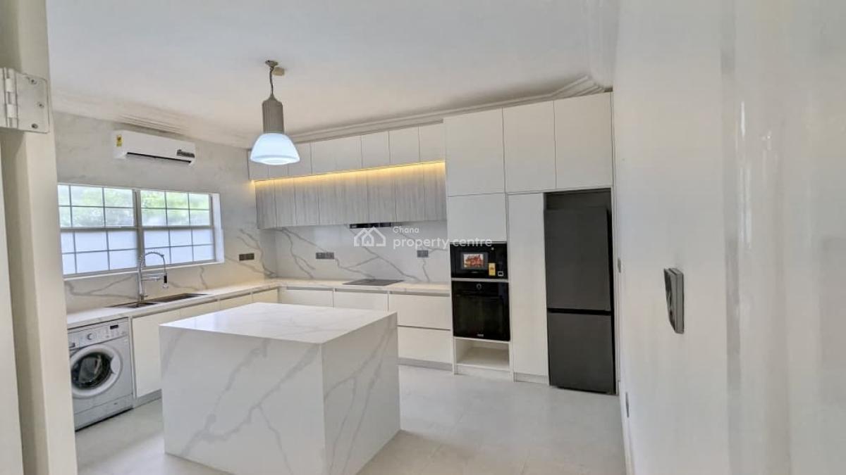 Furnished 4 Bedroom Duplex in a Gated Community with Swimming Pool, Cantonments, Accra, Semi-detached Duplex for Rent