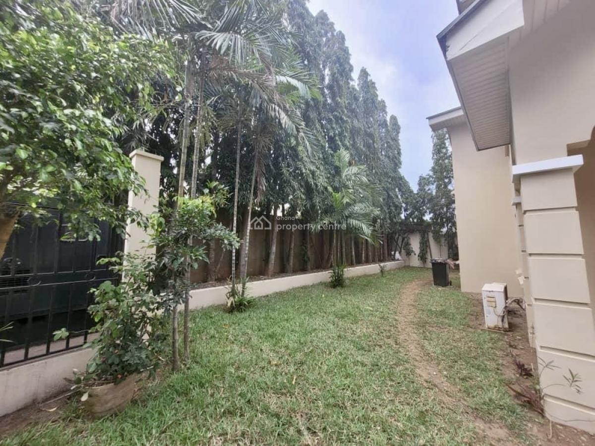 Furnished 4 Bedroom Duplex in a Gated Community with Swimming Pool, Cantonments, Accra, Semi-detached Duplex for Rent