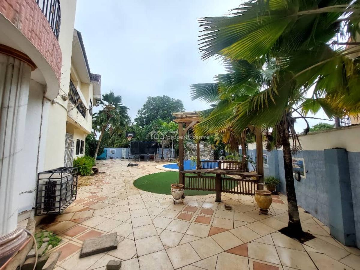 4 Bedroom Duplex with a Swimming Pool and Staff Quarters, Cantonments, Accra, Detached Duplex for Sale