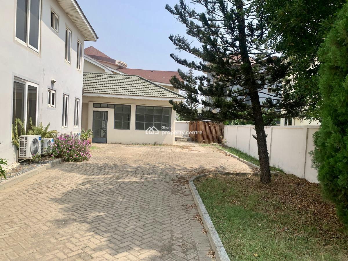 4 Bedroom Duplex with Staff Quarters, Cantonments, Accra, Detached Duplex for Sale