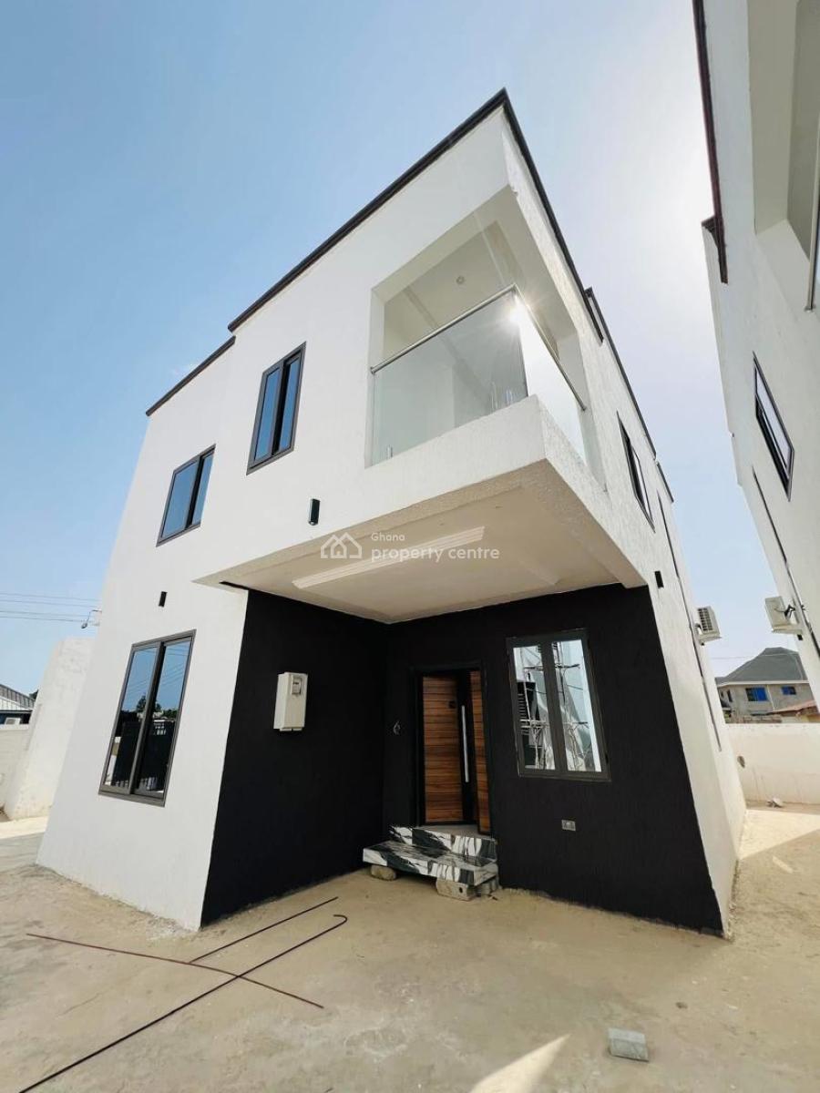 3 Bedroom Townhouse in a Gated Community, School Junction, Nanakrom, East Legon, Accra, Townhouse for Sale