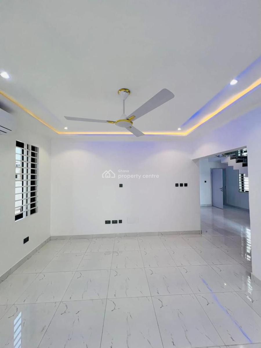 3 Bedroom Townhouse in a Gated Community, School Junction, Nanakrom, East Legon, Accra, Townhouse for Sale