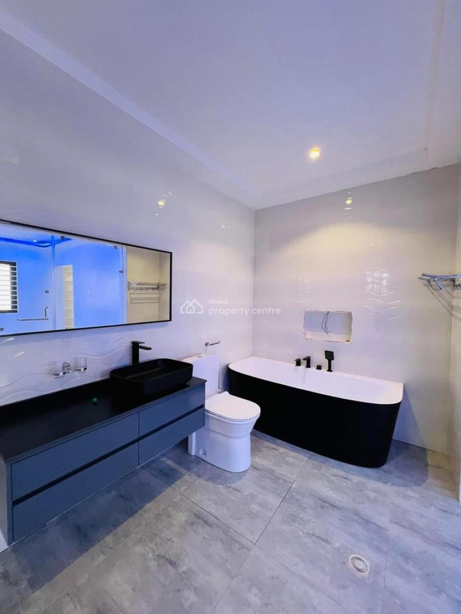 3 Bedroom Townhouse in a Gated Community, School Junction, Nanakrom, East Legon, Accra, Townhouse for Sale