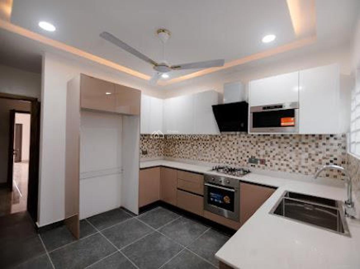 Detached 3 Bedroom Bungalow in a Gated Community, Amrahia, Adenta Municipal, Accra, Detached Bungalow for Sale