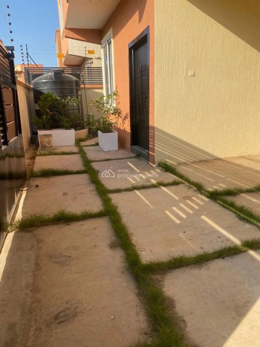 Detached 3 Bedroom Duplex in a Gated Community, Achimota, Accra, Detached Duplex for Sale